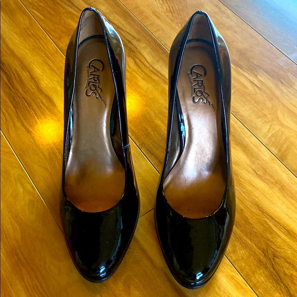 Women’s patent black round toe heels